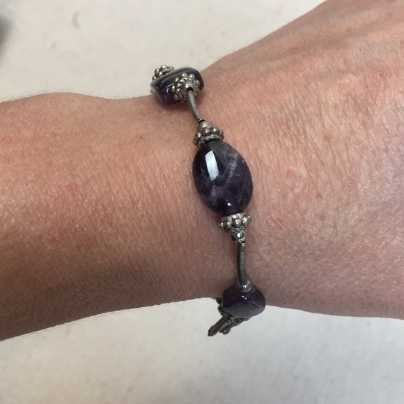 Silver and Amethyst Bead Bracelet - Picture 8 of 9